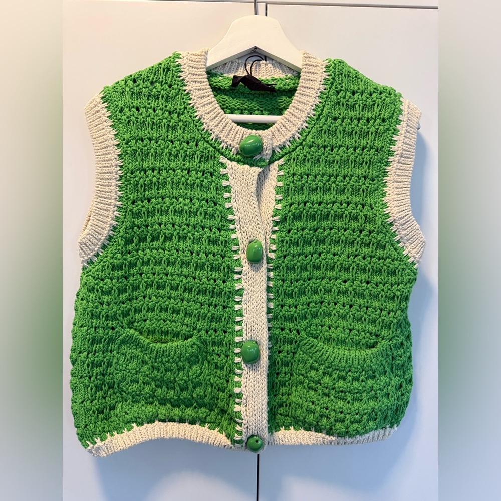 Zara Green Crochet Sleeveless Cardigan Vest with Cream Trim